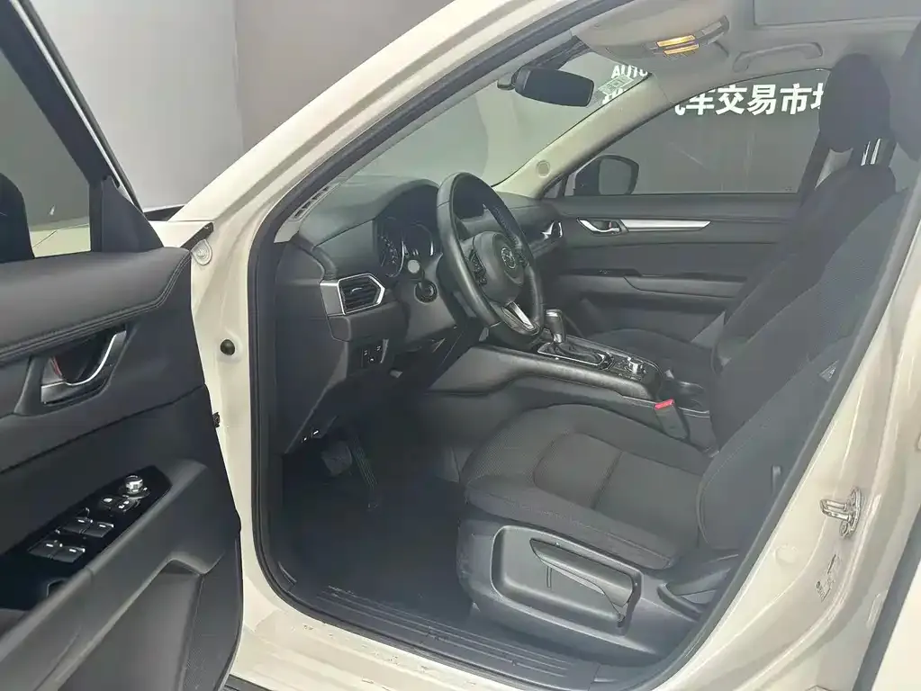 Mazda CX-5 2021 из CN, фото 10
