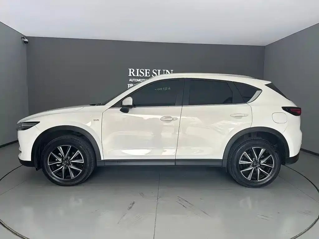 Mazda CX-5 2021 из CN, фото 9