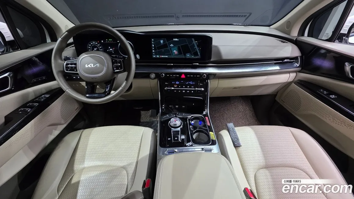 Kia Carnival — фото 10