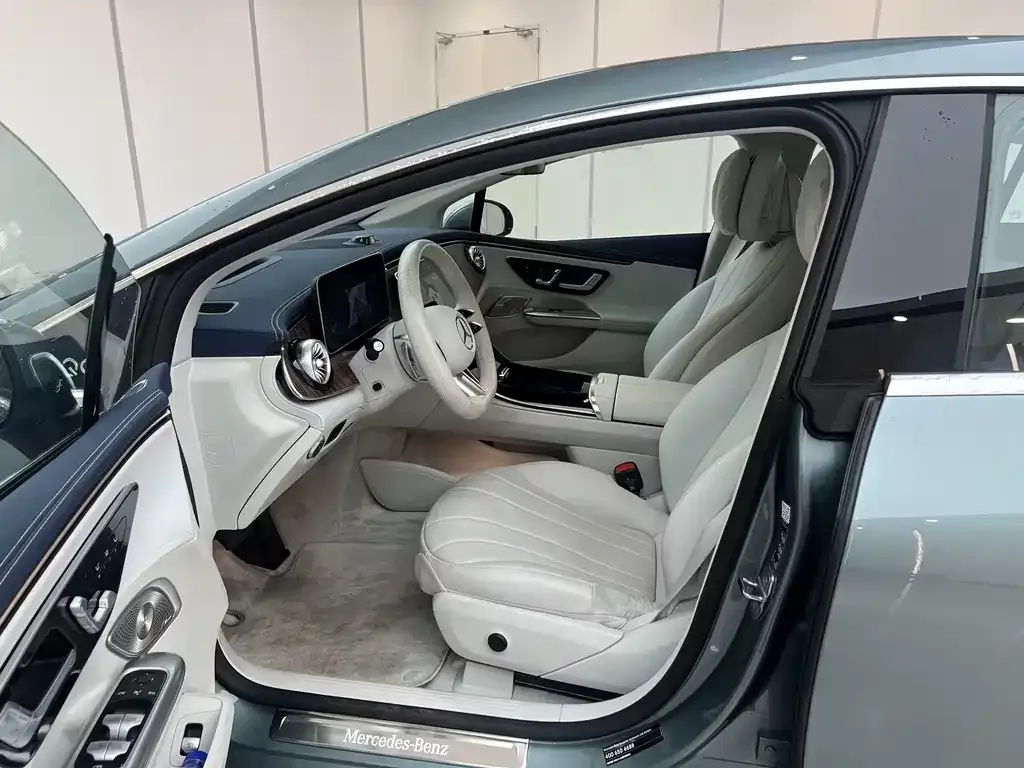 Mercedes-Benz EQE 2024 из CN, фото 4