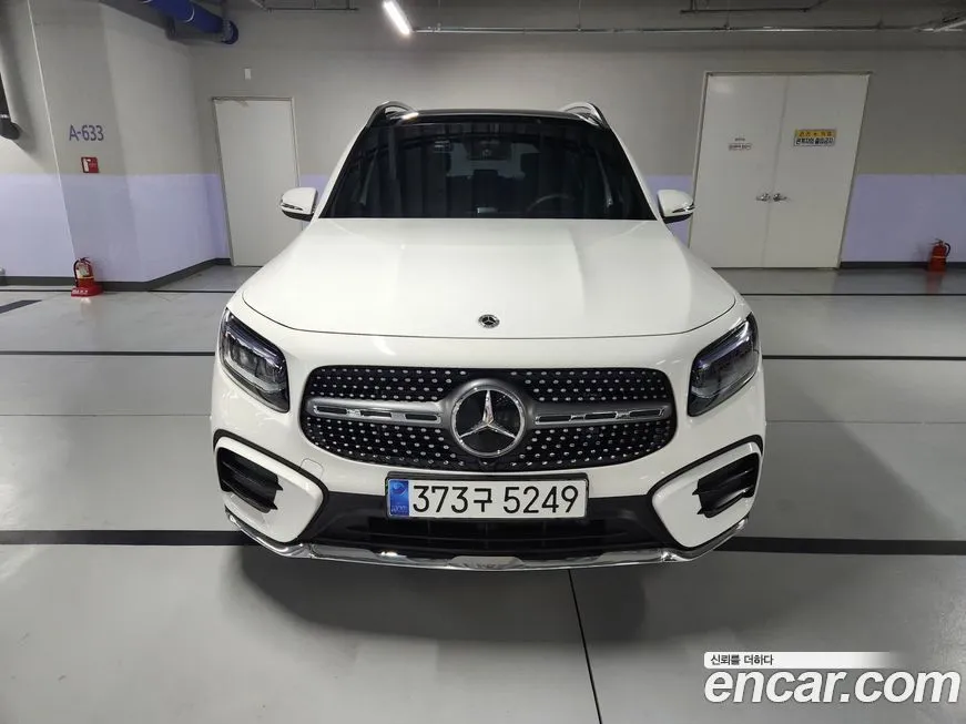 Mercedes-Benz GLB-Class — фото 1