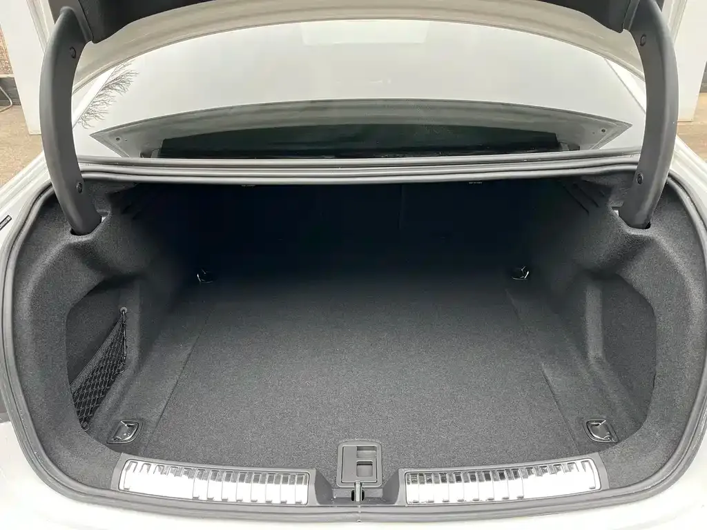 Audi A5L 2025 из CN, фото 7
