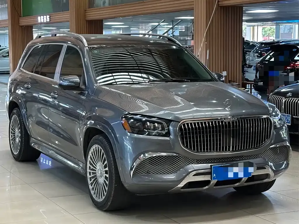 Mercedes-Benz GLS — фото 6
