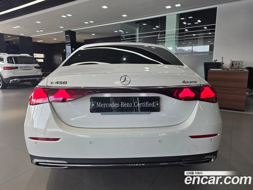 Mercedes-Benz E-Class 2024 из KR, фото 4