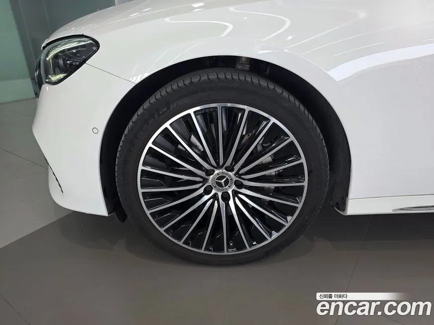 Mercedes-Benz E-Class 2024 из KR, фото 3