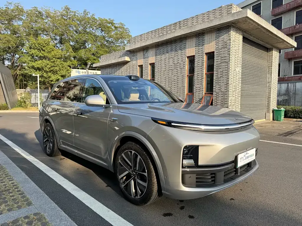 Li Auto L8 2024 из CN, фото 6