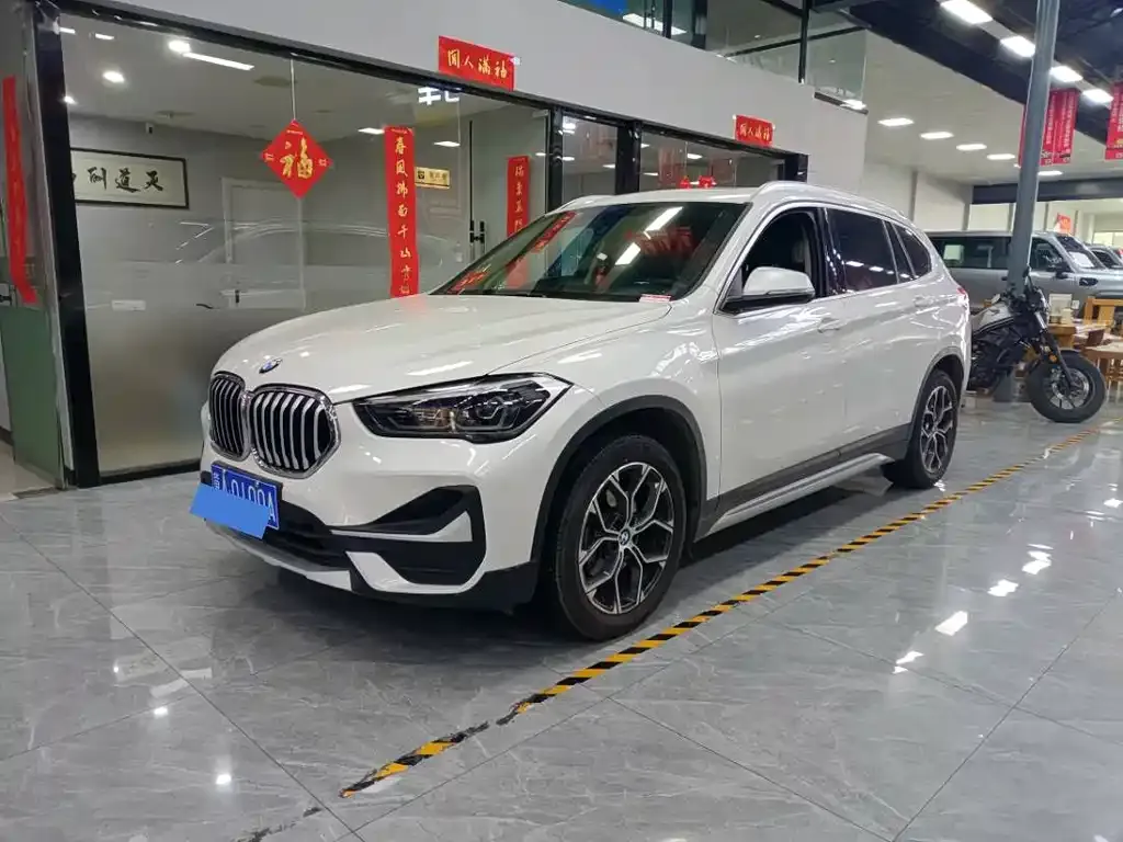 BMW X1 2021 из CN, фото 1