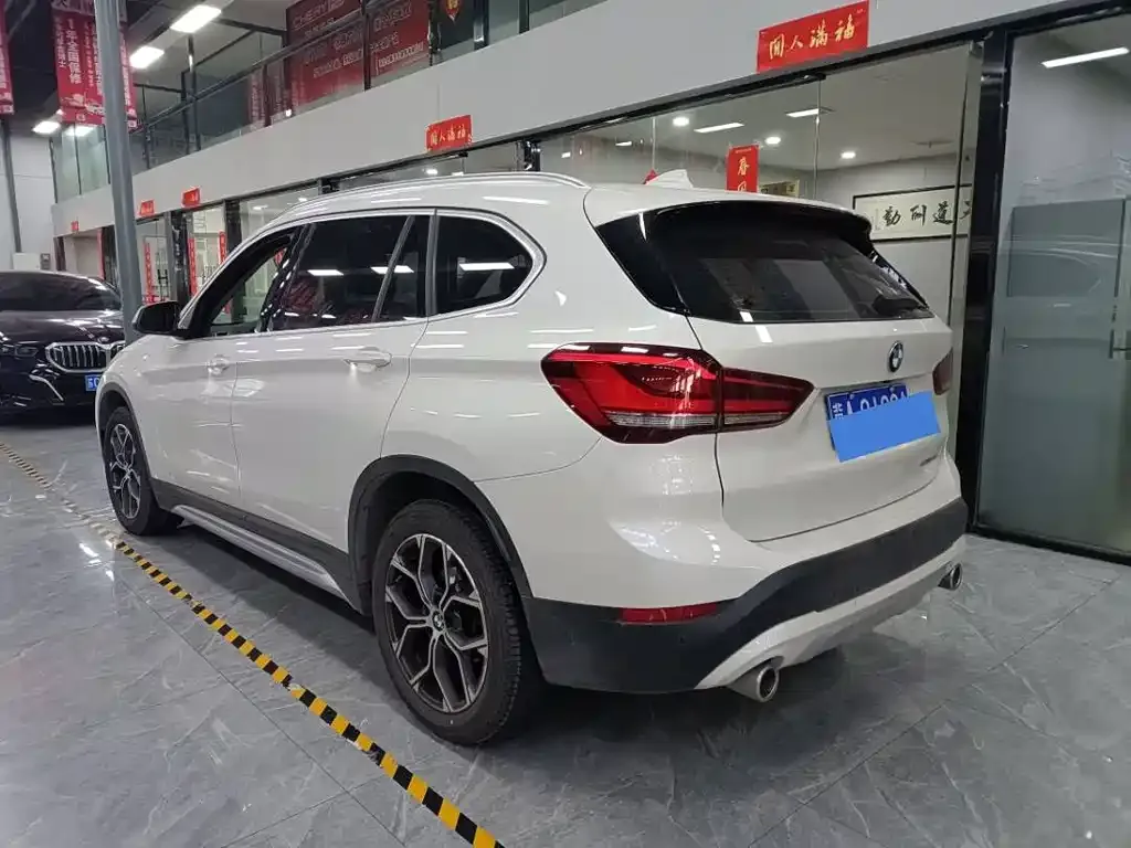 BMW X1 2021 из CN, фото 6