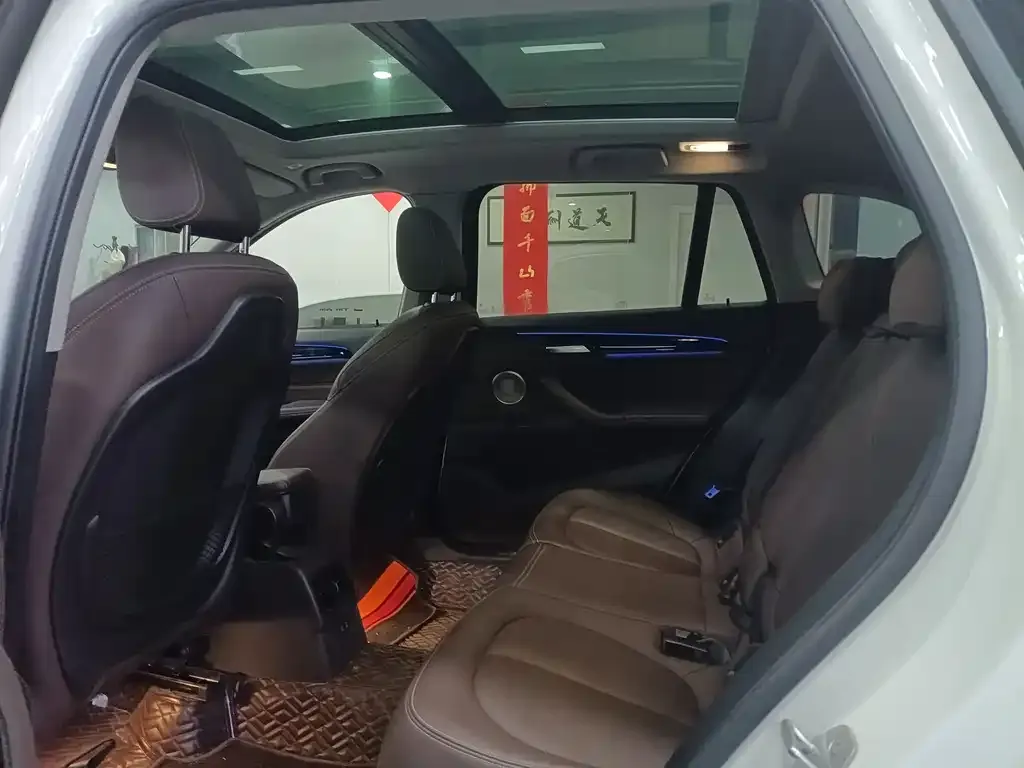 BMW X1 2021 из CN, фото 2
