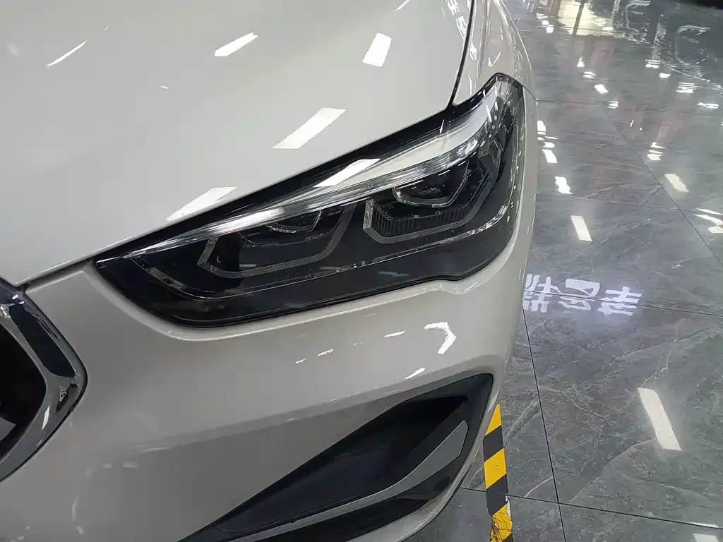 BMW X1 2021 из CN, фото 8
