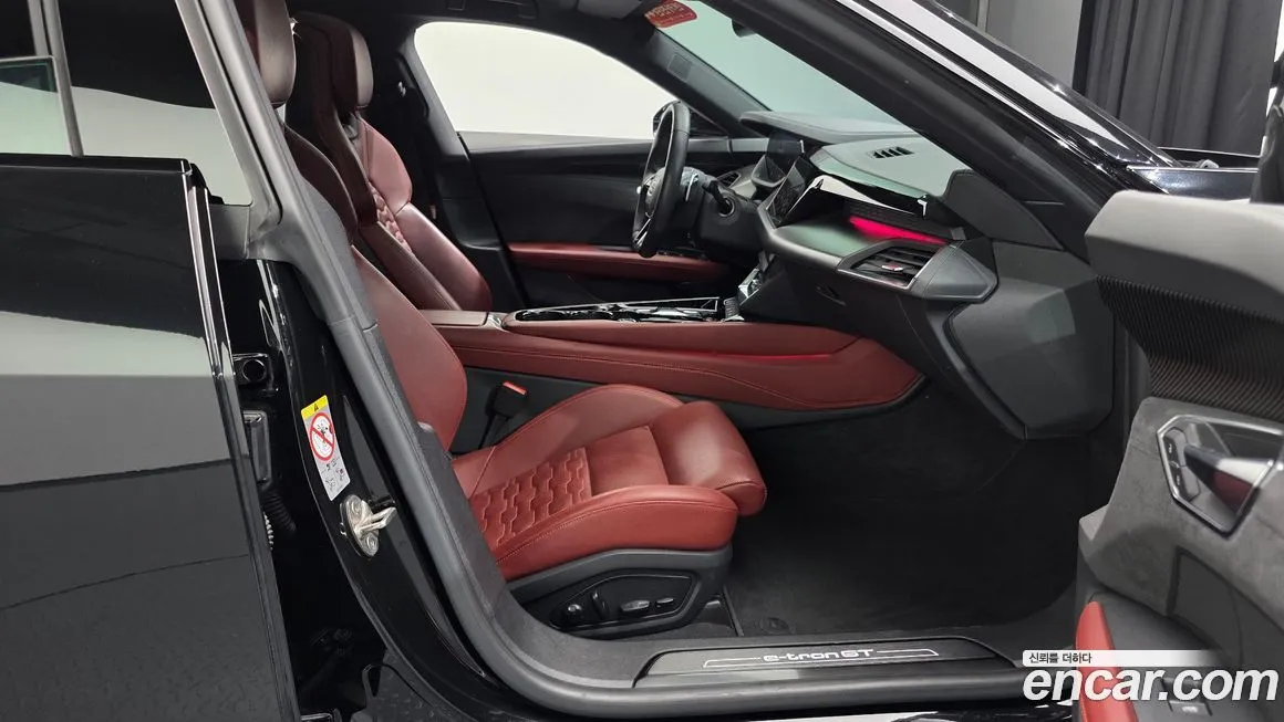 Audi e-tron GT 2022 из KR, фото 10