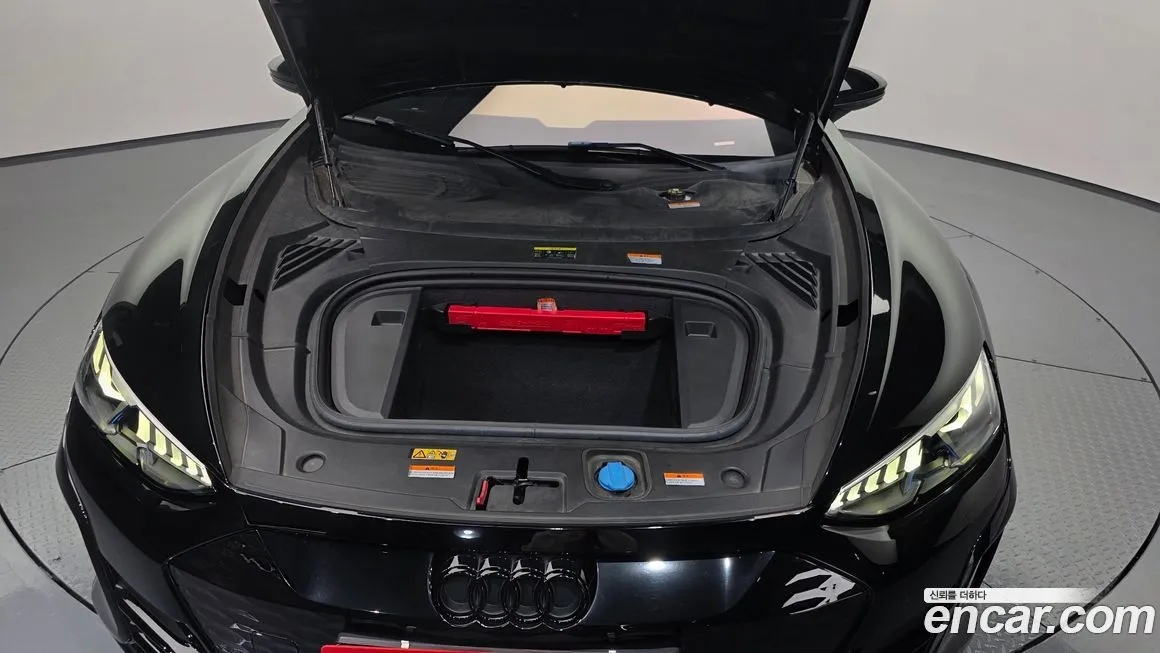 Audi e-tron GT 2022 из KR, фото 7
