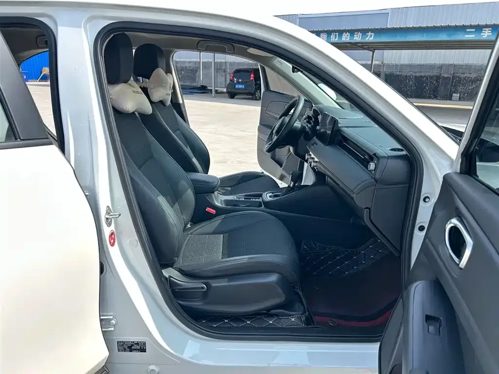 Honda Vezel 2024 из CN, фото 8
