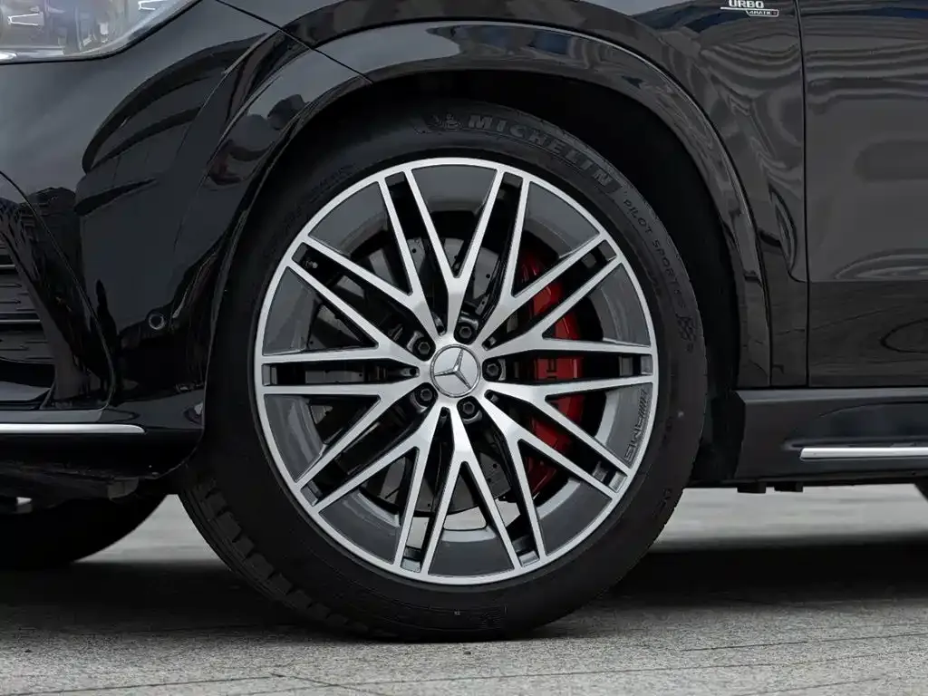 Mercedes-Benz GLE AMG — фото 7
