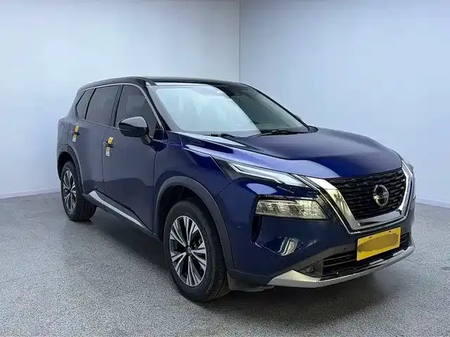 Nissan X-Trail — фото 10