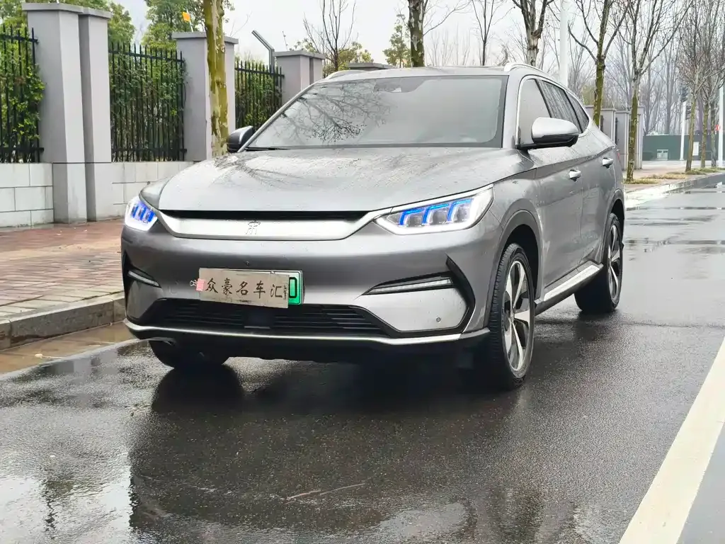 BYD PLUS New Energy — фото 1