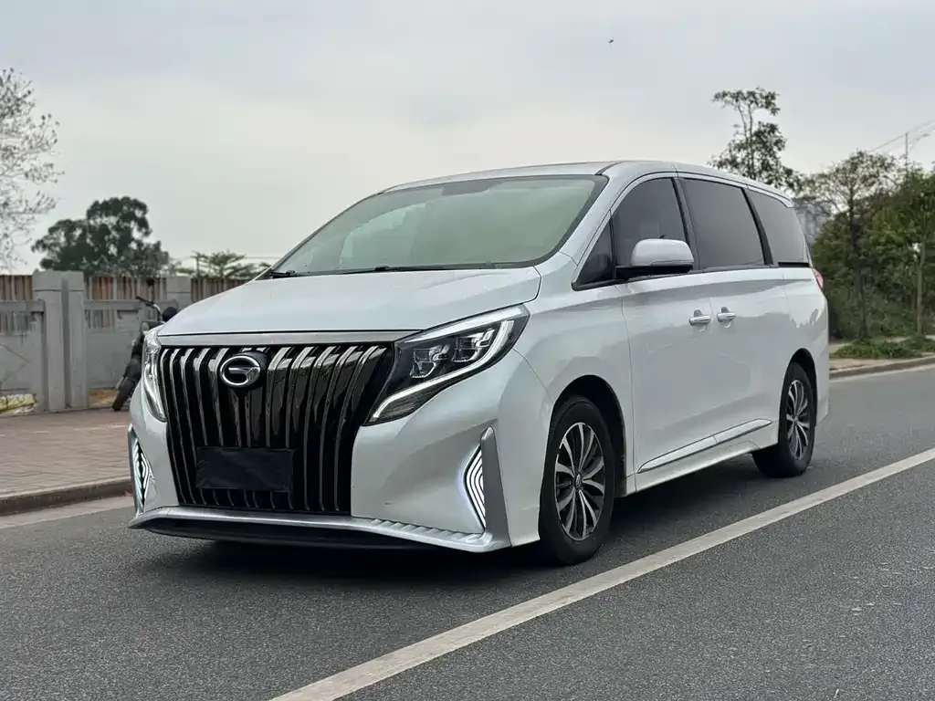 GAC Motor Trumpchi M8 — фото 1