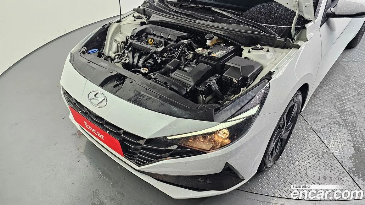 Hyundai AVANTE — фото 5