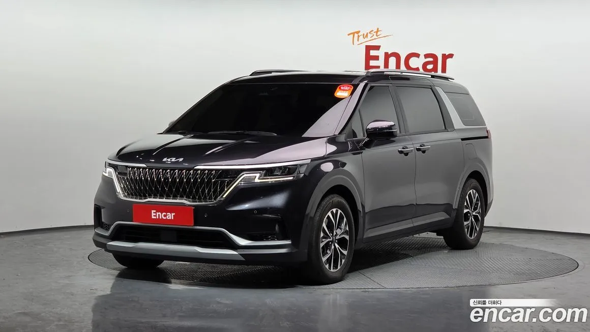 Kia Carnival 2023 из KR, фото 1