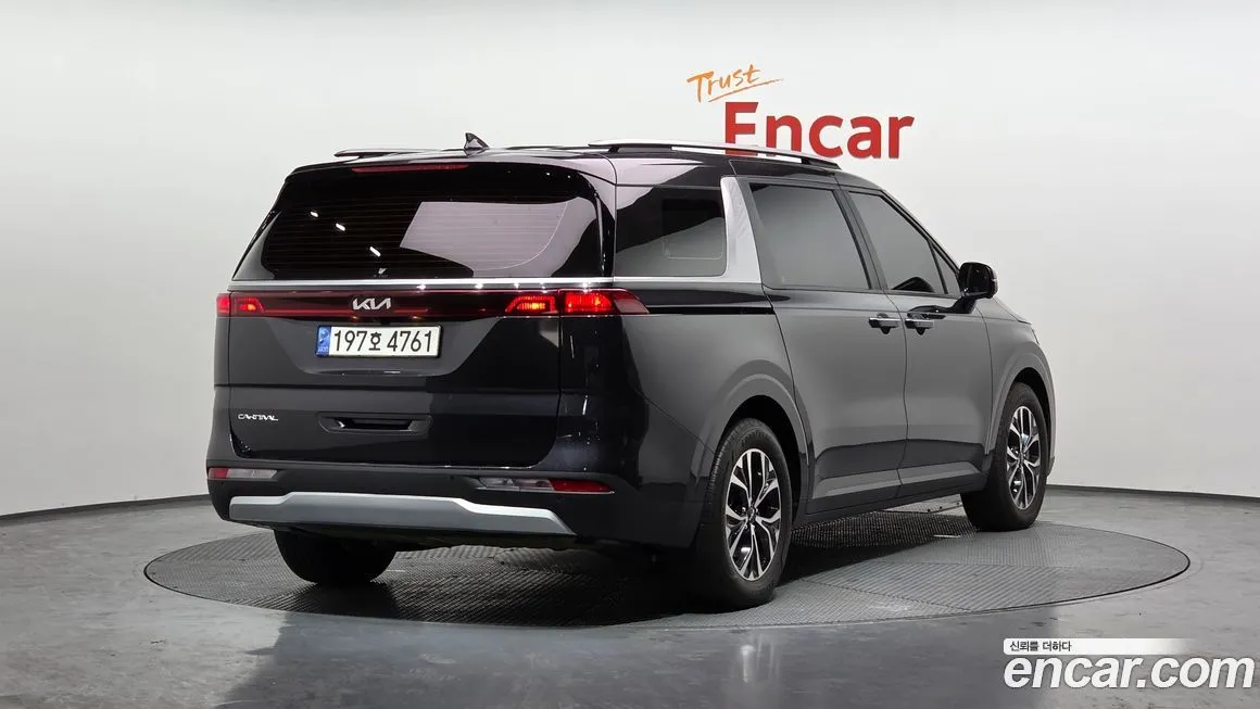 Kia Carnival 2023 из KR, фото 5