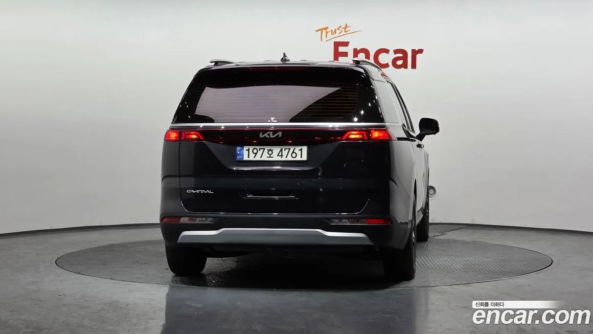 Kia Carnival 2023 из KR, фото 2