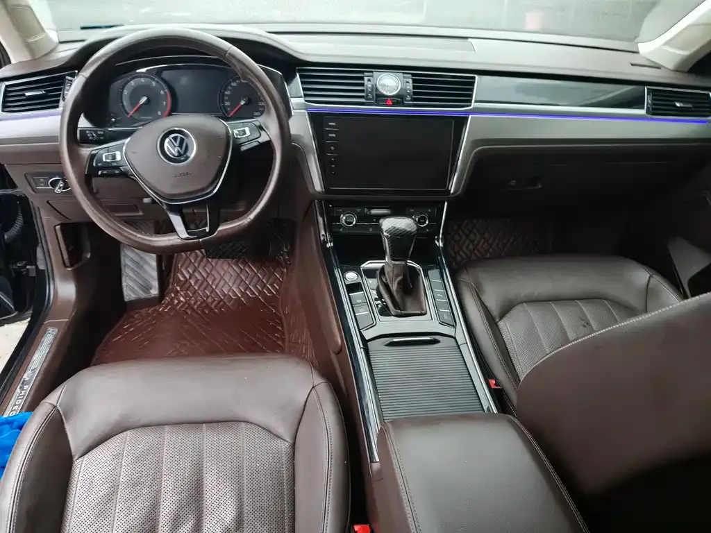 Volkswagen Phideon 2021 из CN, фото 3