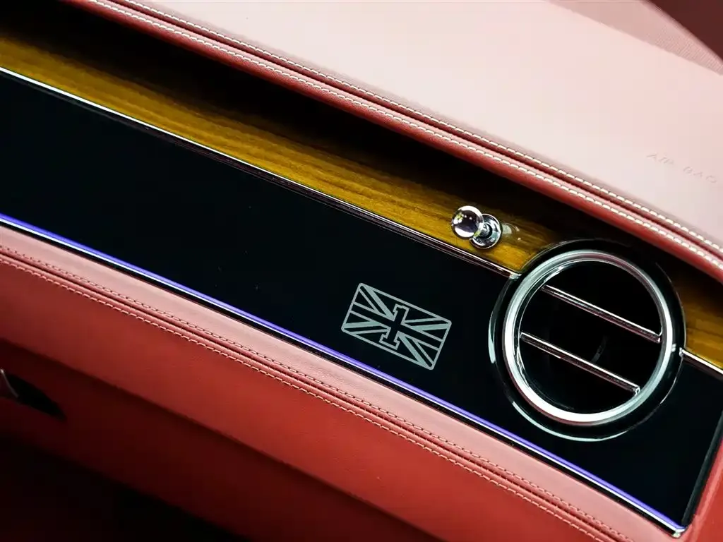 Bentley Continental — фото 7