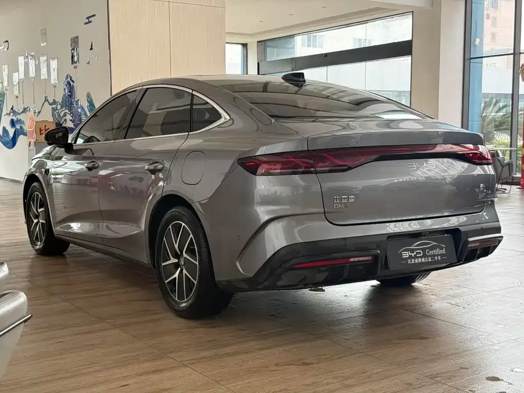 BYD Qin L — фото 2