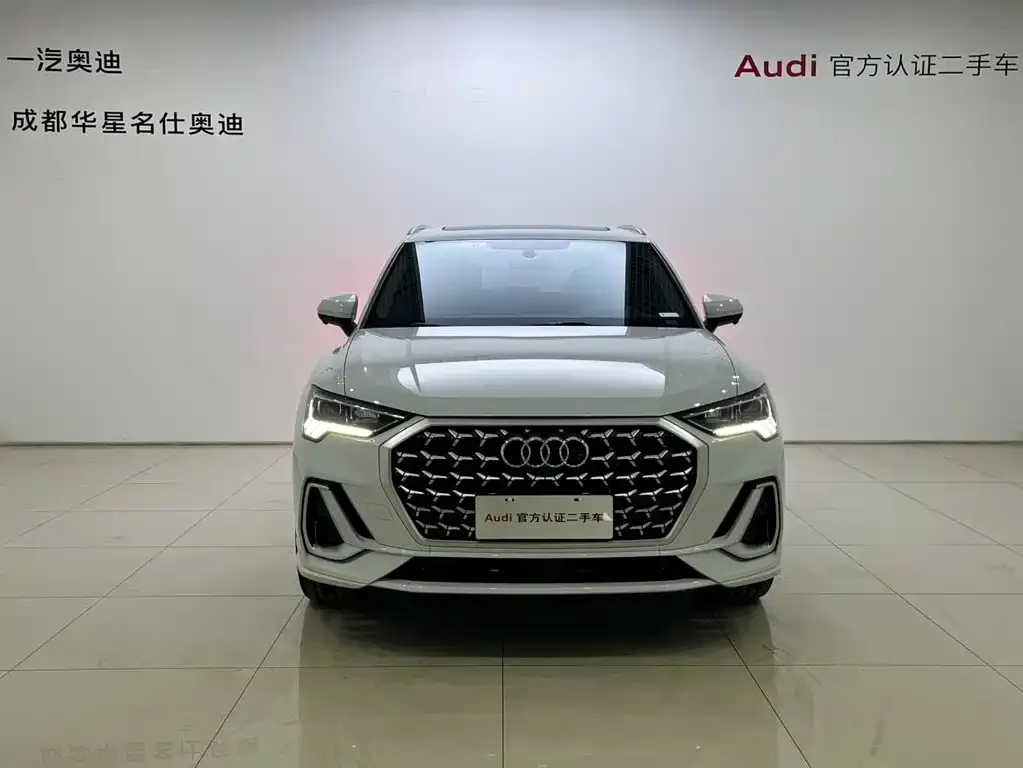 Audi Q3 2024 из CN, фото 4