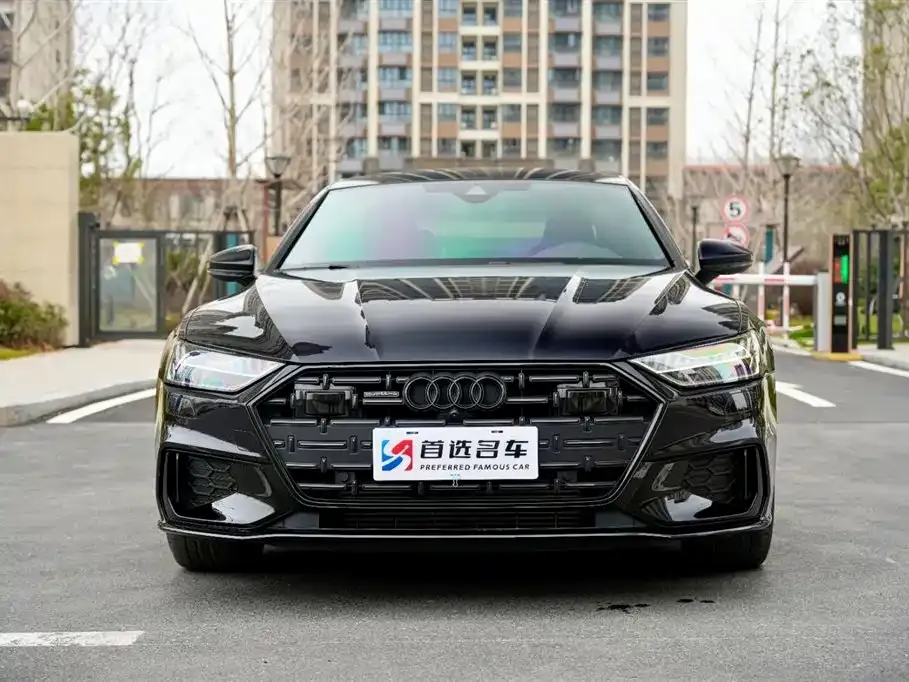 Audi A7L 2024 из CN, фото 8
