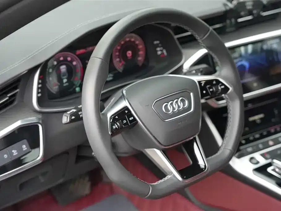Audi A7L 2024 из CN, фото 5
