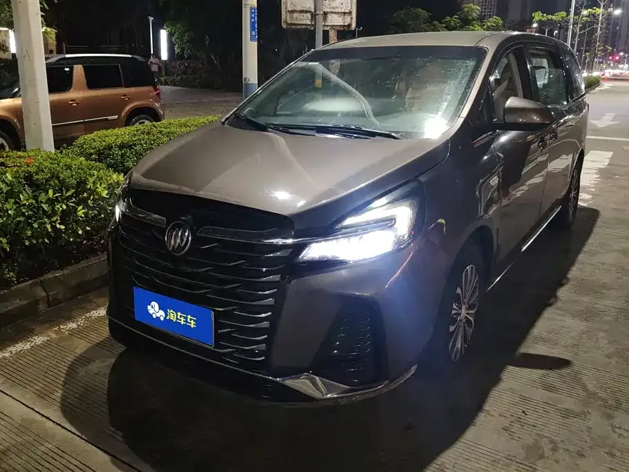 Buick GL8 2022 из CN, фото 1