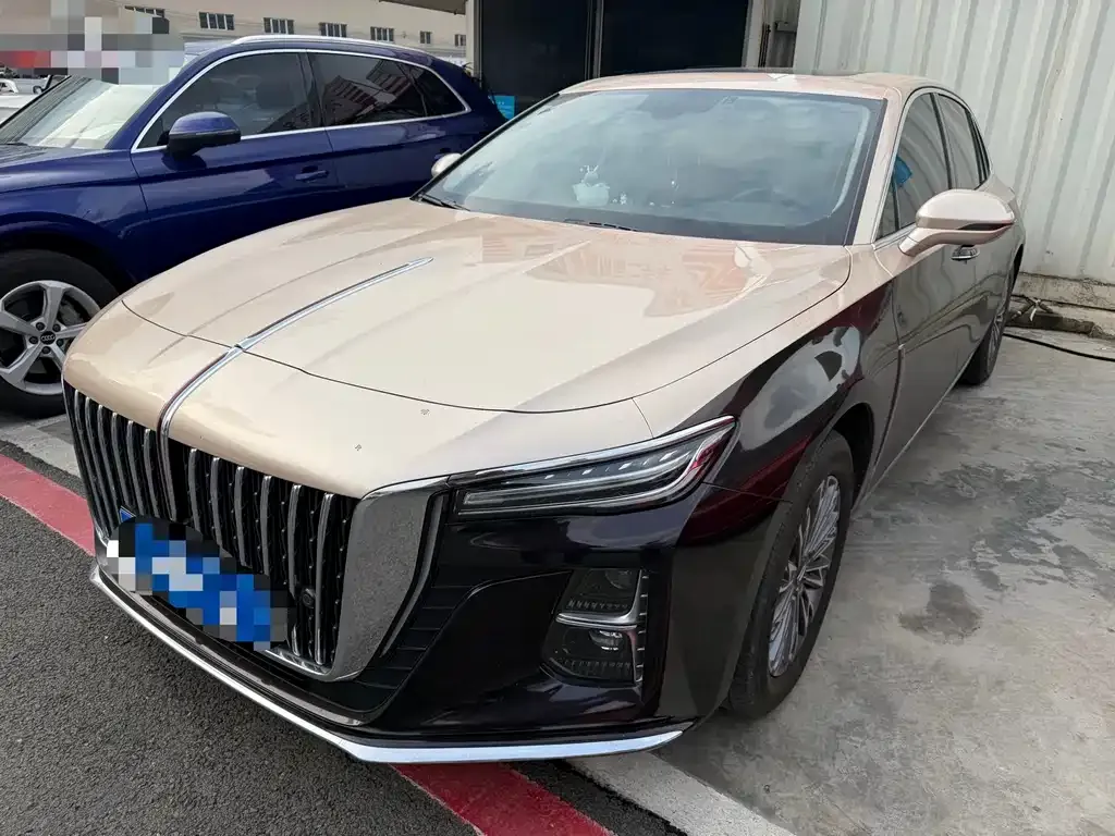 Hongqi H5 — фото 1