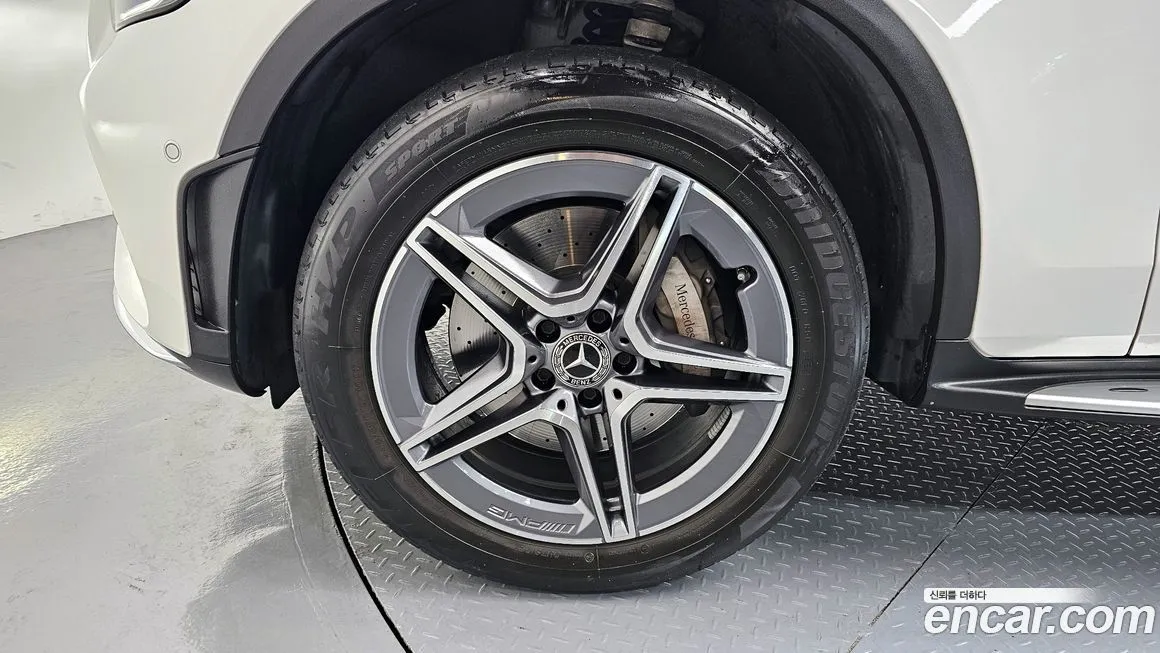 Mercedes-Benz GLC-Class 2023 из KR, фото 4