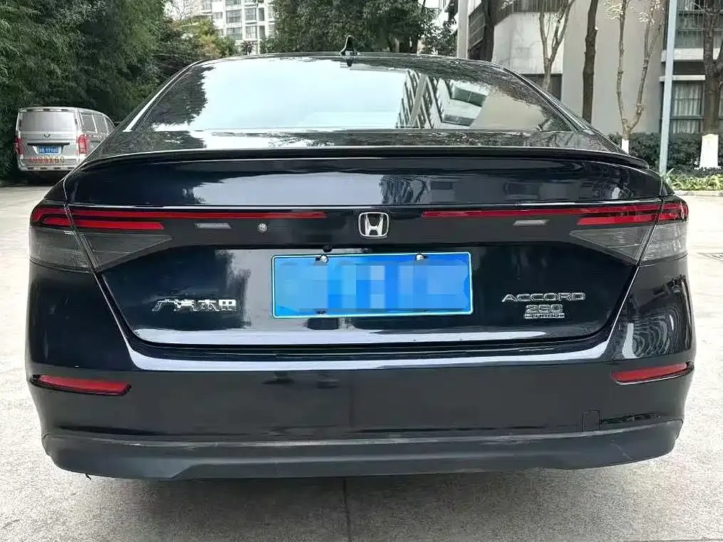 Honda Accord 2023 из CN, фото 2