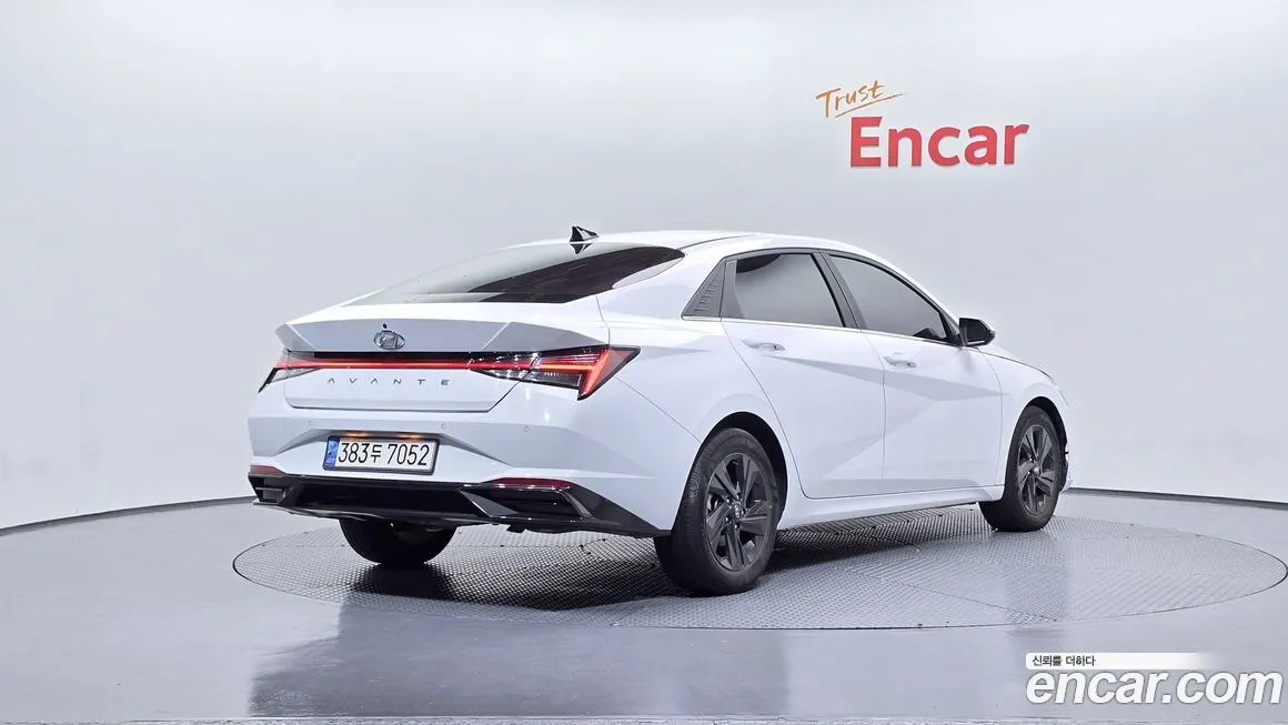 Hyundai AVANTE — фото 7