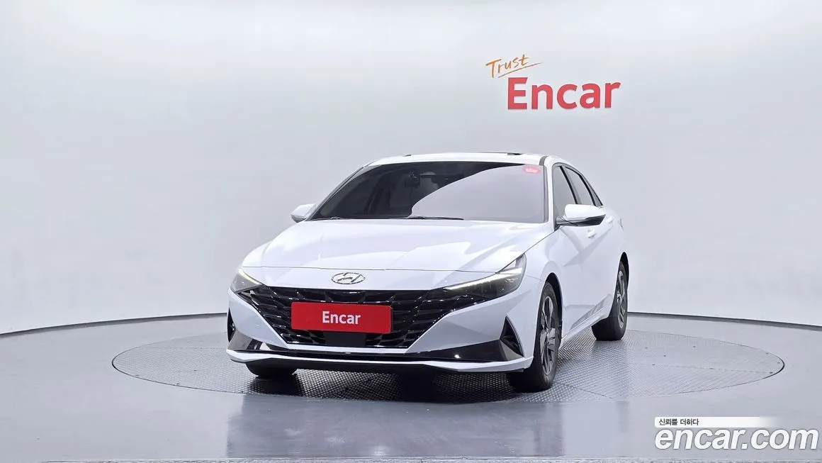 Hyundai AVANTE — фото 2