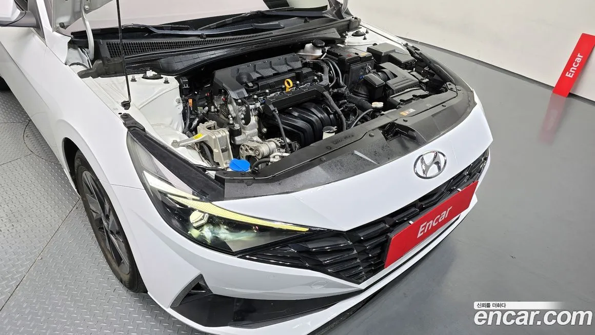 Hyundai AVANTE — фото 4