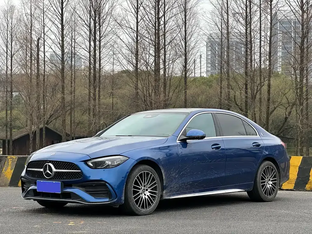 Mercedes-Benz C-Class — фото 1