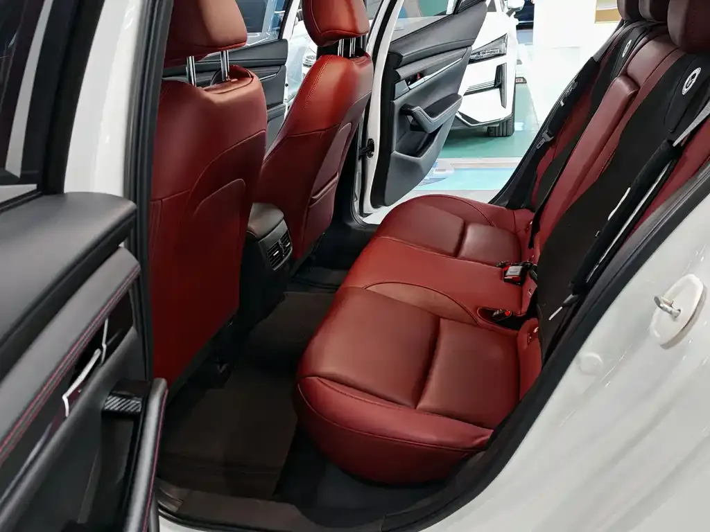 Mazda 3 Axela 2024 из CN, фото 10