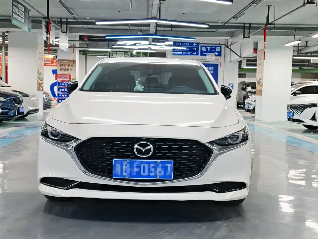 Mazda 3 Axela 2024 из CN, фото 5
