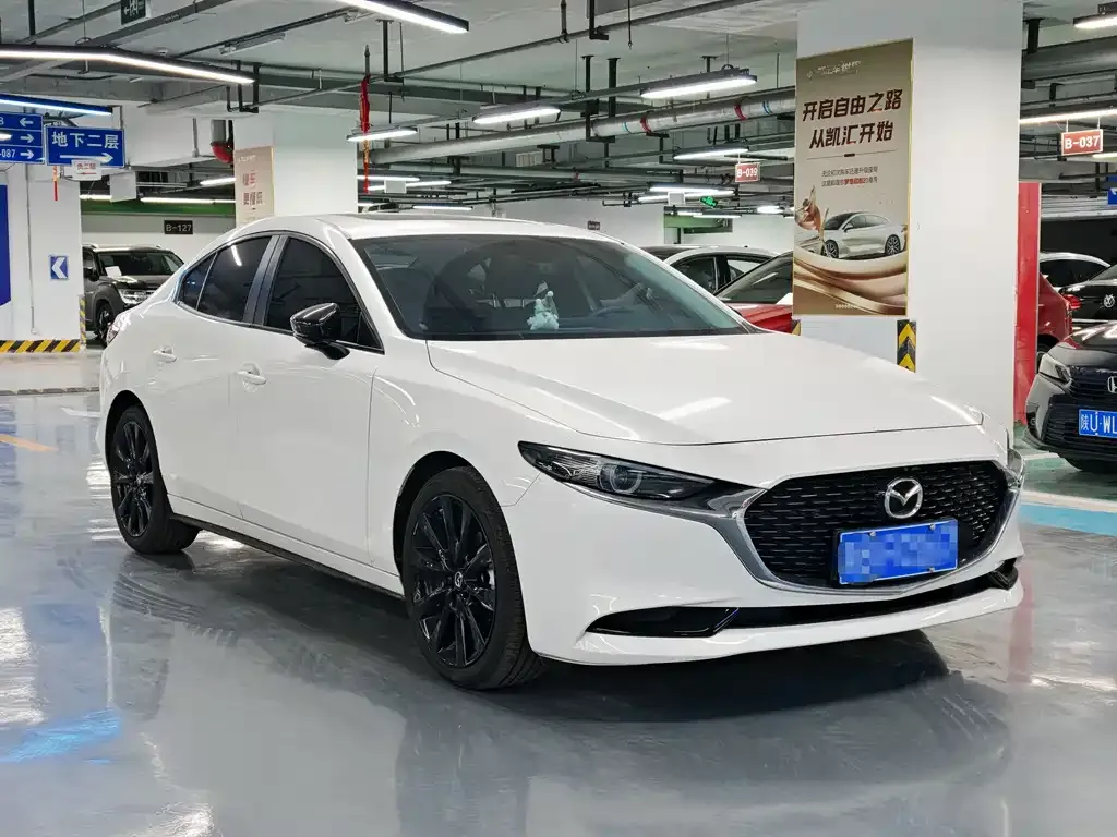 Mazda 3 Axela 2024 из CN, фото 8