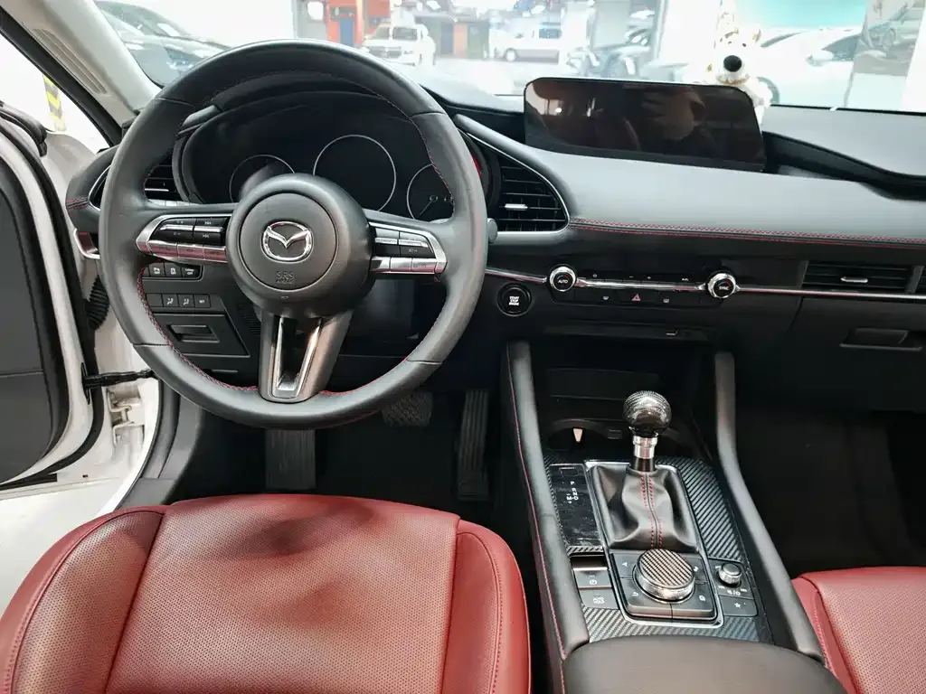 Mazda 3 Axela 2024 из CN, фото 4