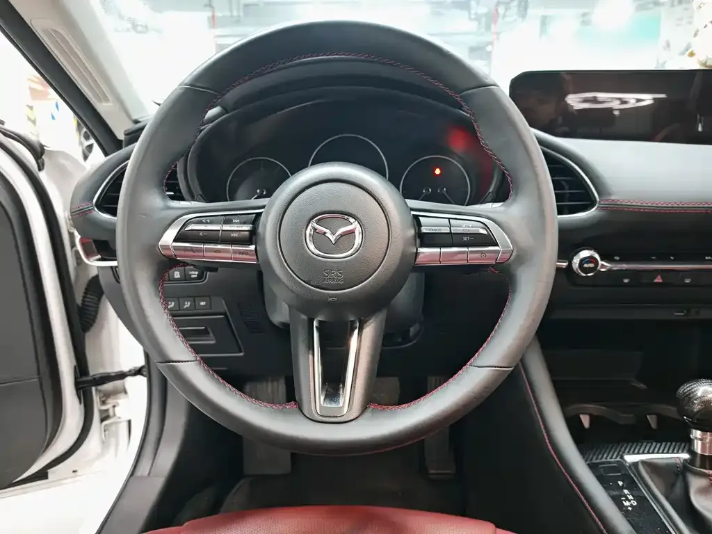 Mazda 3 Axela 2024 из CN, фото 6