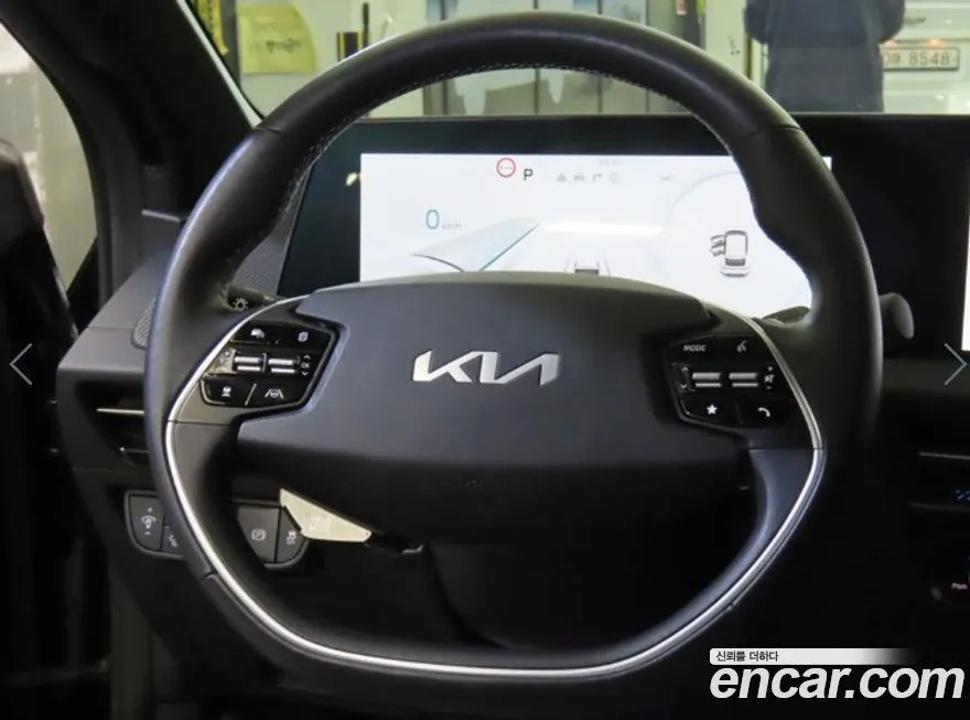 Kia EV6 — фото 7