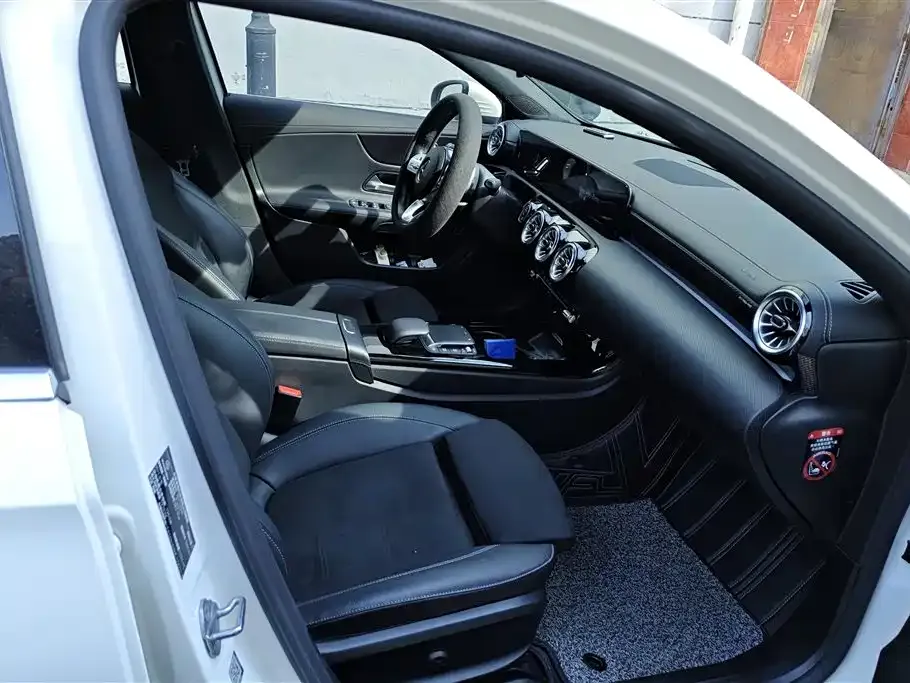 Mercedes-Benz A-Class 2021 из CN, фото 6