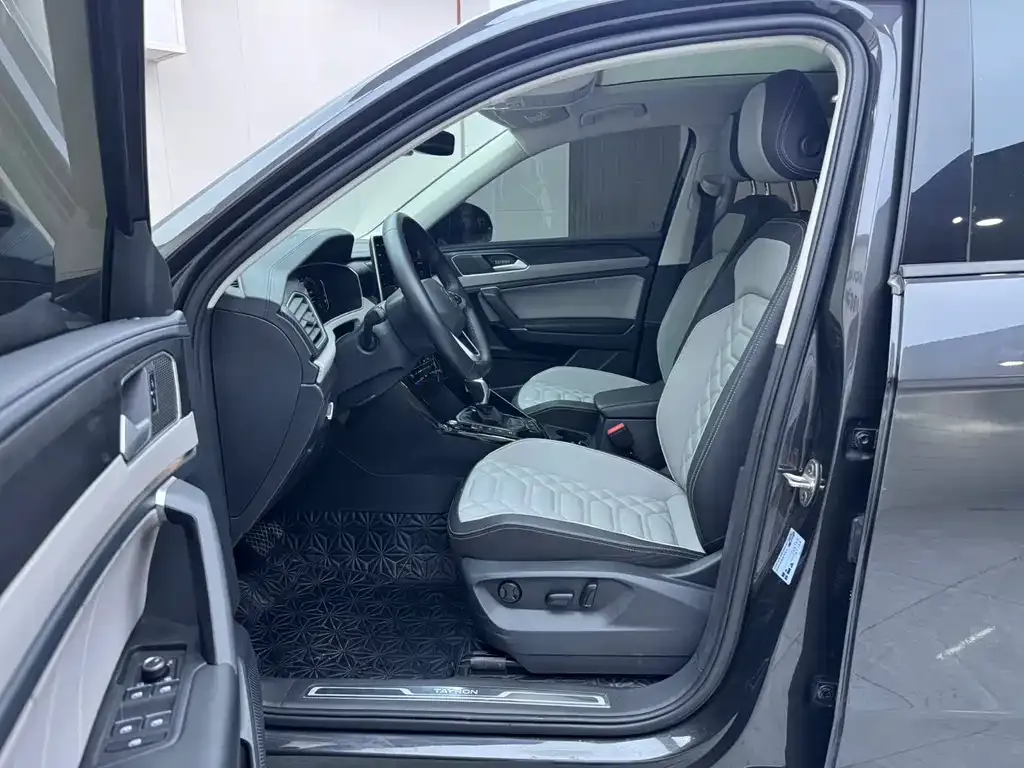 Volkswagen Tayron 2022 из CN, фото 7