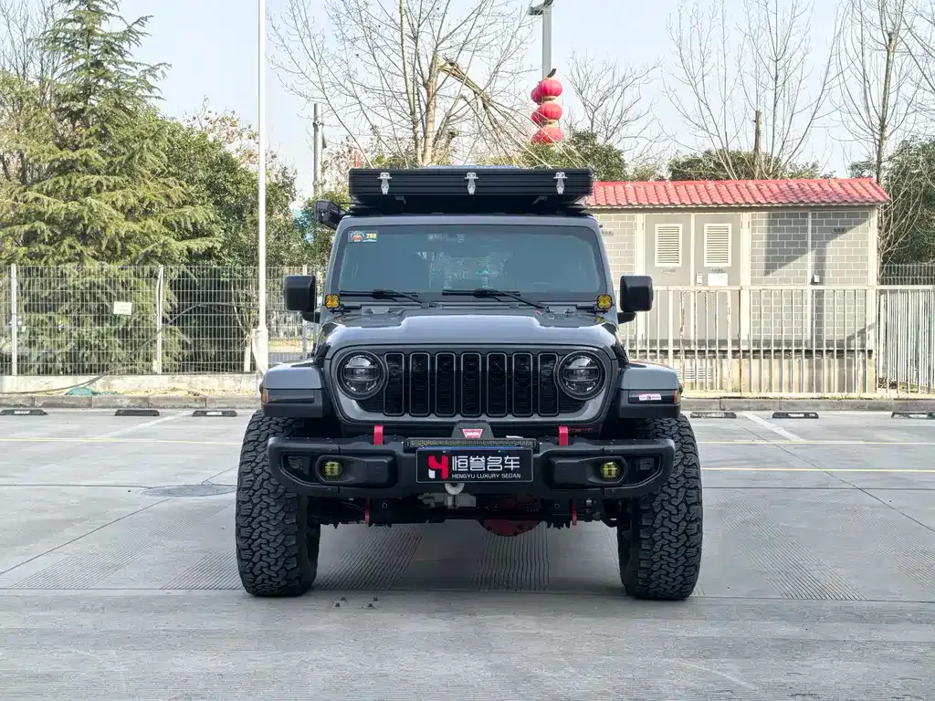 Jeep Wrangler — фото 10