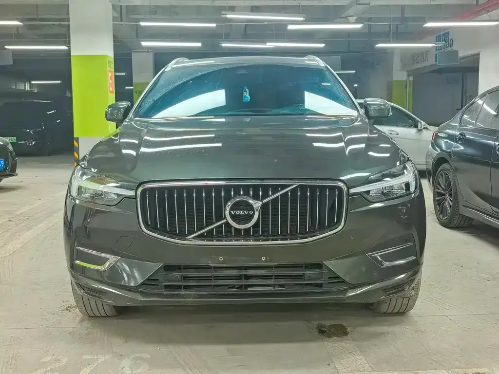 Volvo XC60 2021 из CN, фото 7