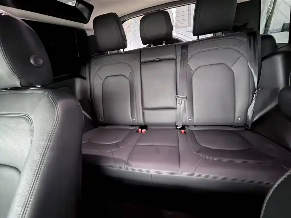 Land Rover Defender 2022 из CN, фото 3